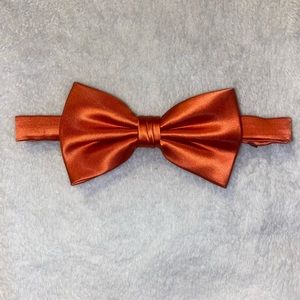 Men’s Burnt Orange Bow Tie